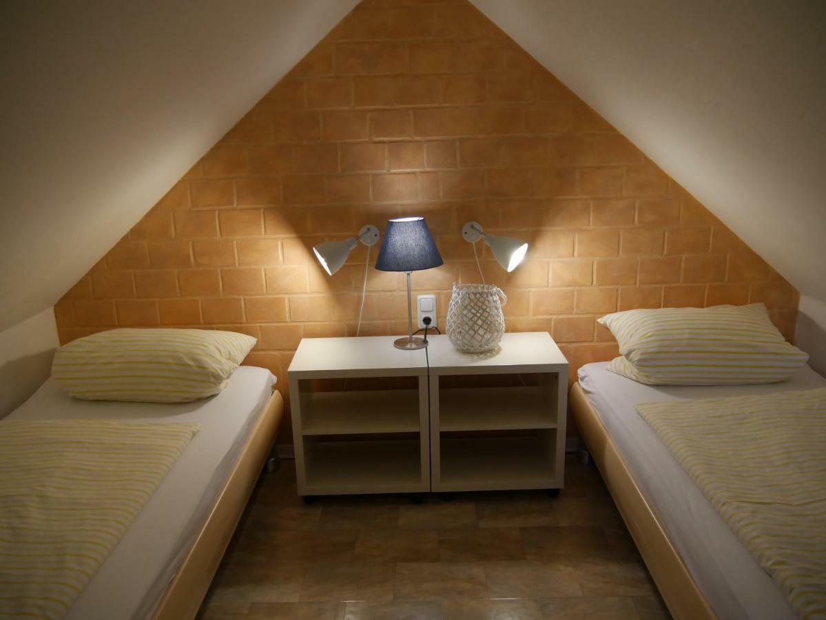 Lindenhof, Wohnung 1, Giebel Vipperow Eksteriør bilde