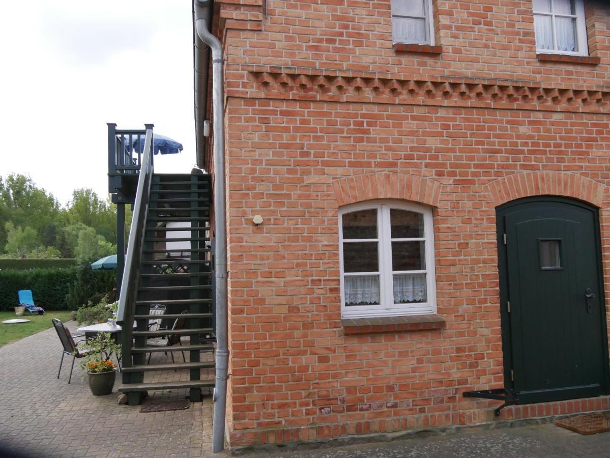 Lindenhof, Wohnung 1, Giebel Vipperow Eksteriør bilde